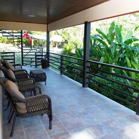 Jungle Lodge At Wild Sun Rescue Center Cabuya  外观 照片